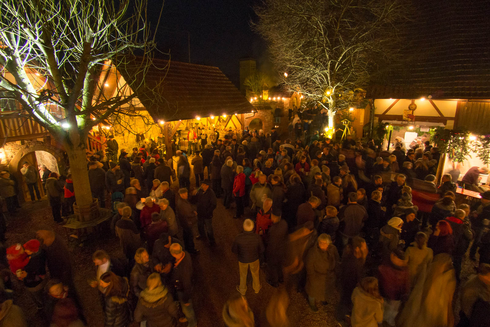 2015-12 - Dorfweihnacht-37.jpg